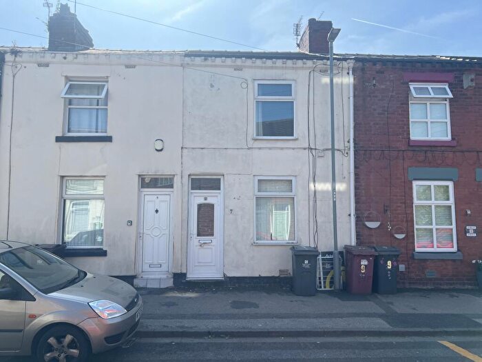 3 Bedroom End Of Terrace House For Sale In Evelyn Avenue, Prescot, Merseyside, L34