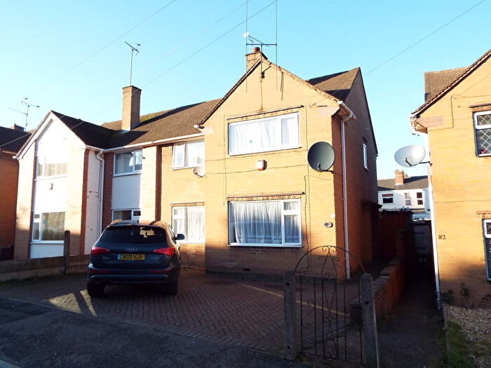 3 Bedroom Semi-Detached House To Rent In Princes Street, Mansfield, NG18