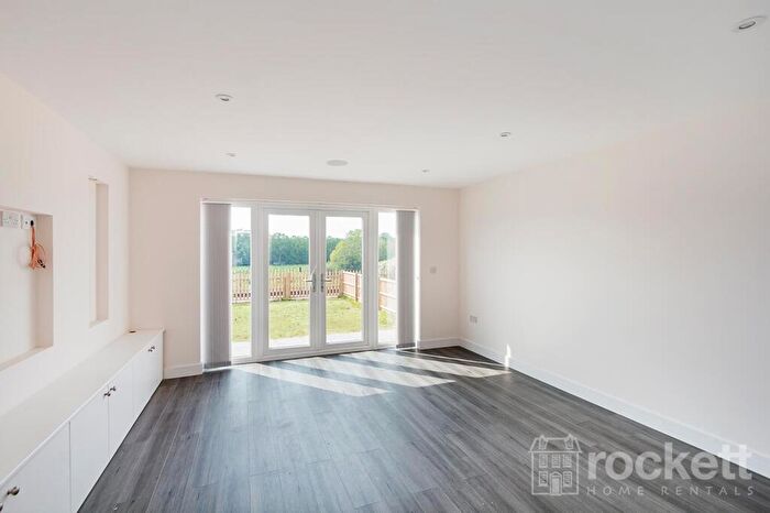 3 Bedroom End Of Terrace House To Rent In Hanford Terrace, Stone Road, Stoke On Trent, Staffordshire, ST4