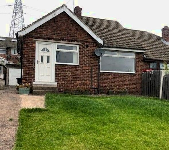 2 Bedroom Bungalow To Rent In Bradgate Close, Kimberworth, Rotherham, S61