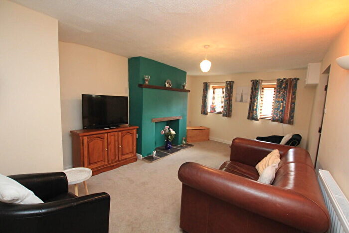 2 Bedroom Cottage To Rent In Churton Road, Farndon, Chester, CH3