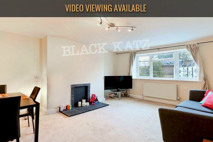 2 Bedroom Flat To Rent In Kenneth Court, Kennington Road, SE11