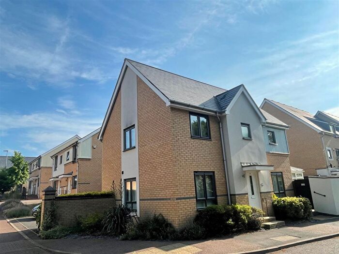3 Bedroom Detached House For Sale In Axial Drive, Colchester, CO4