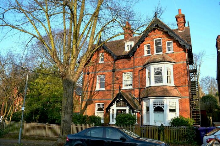 1 Bedroom Flat To Rent In The Avenue, Hitchin, SG4