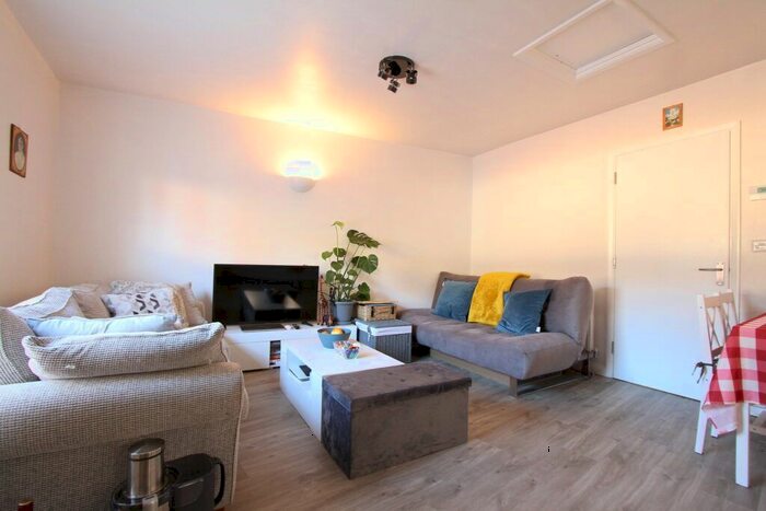 1 Bedroom Flat To Rent In The Lofts, Parsons Street, Banbury, Oxon OX16