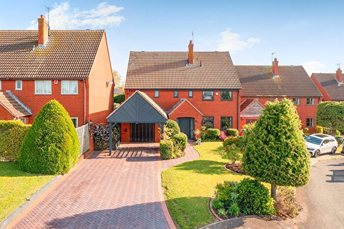 4 Bedroom Detached House For Sale In Woodbury Park, Holt Heath, WR6