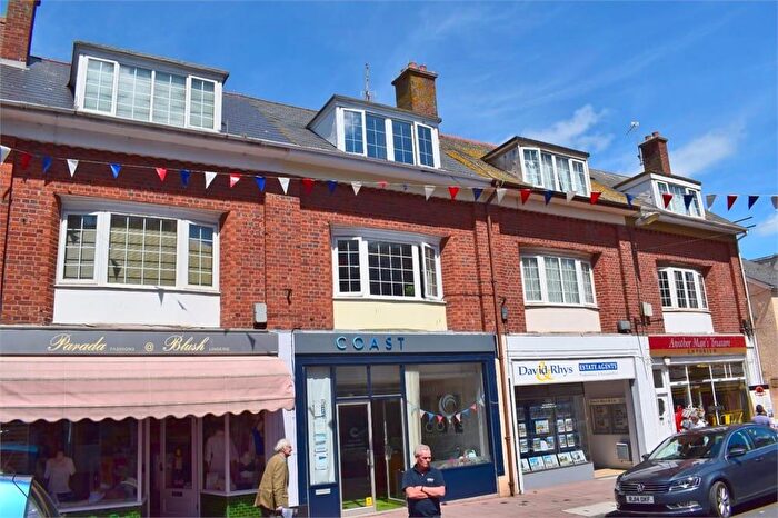 4 Bedroom Maisonette To Rent In Brook Road, Budleigh Salterton, EX9