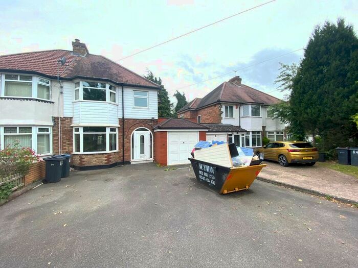 3 Bedroom Semi-Detached House To Rent In Hurst Lane, Castle Bromwich, B36