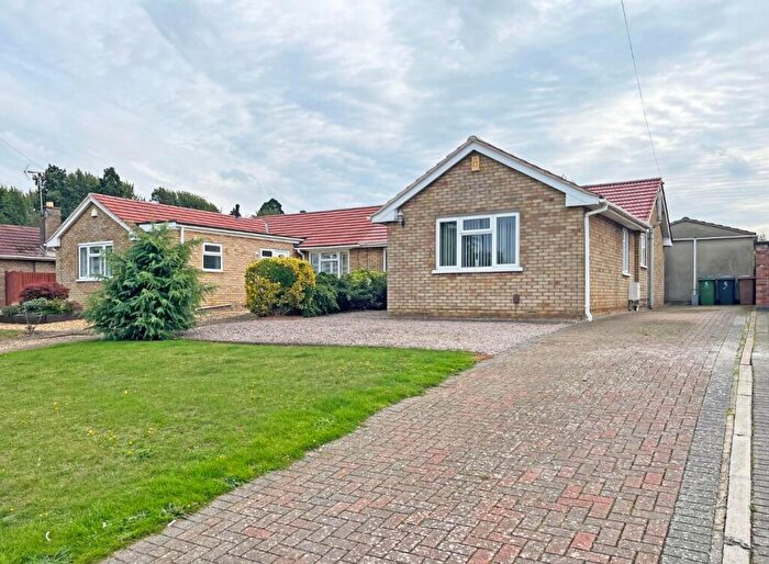 3 Bedroom Semi-Detached Bungalow For Sale In Charles Cope Road, Orton Waterville, Peterborough, PE2