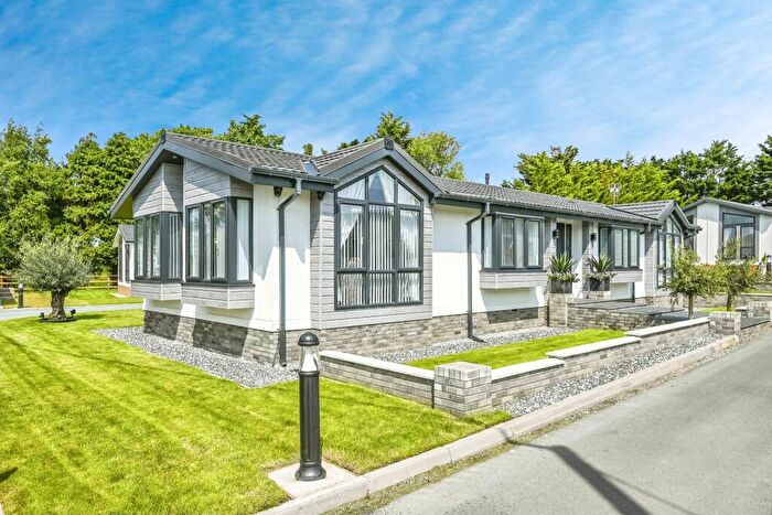 2 Bedroom Bungalow For Sale In The Bungalow, Simonswood, Liverpool, Lancashire, L33