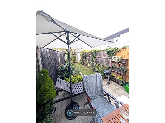 1 Bedroom Flat To Rent In Station Road, London, NW4