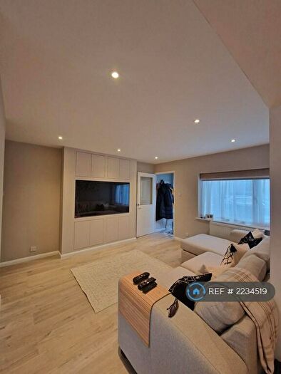 3 Bedroom End Of Terrace House To Rent In Breaches Gate, Bradley Stoke, Bristol, BS32