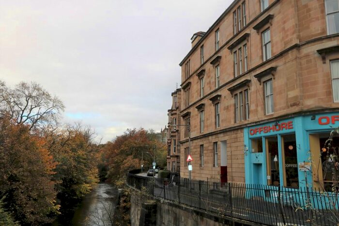 3 Bedroom Flat To Rent In Westbank Quadrant, Glasgow, G12