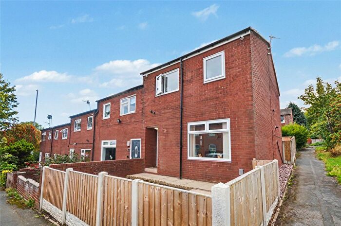 3 Bedroom End Terrace House For Sale In Malvern Street, Leeds, West Yorkshire, LS11