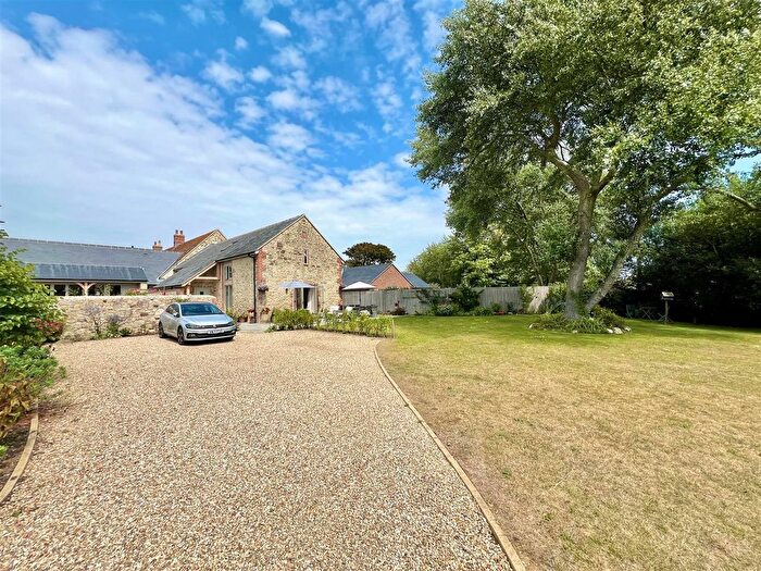 3 Bedroom Barn Conversion For Sale In Brighstone, Isle Of Wight, PO30