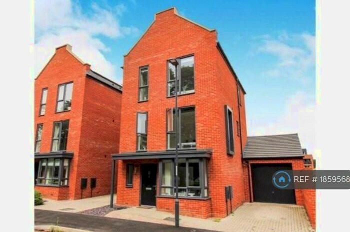 4 Bedroom Detached House To Rent In Somerset Close, Derby, DE22