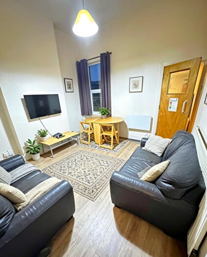 1 Bedroom Terraced House To Rent In Alton Road, Birmingham, B29