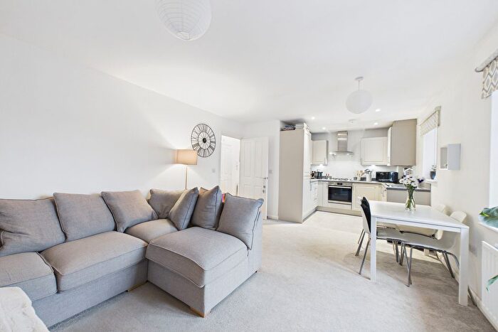 1 Bedroom Flat For Sale In Linnet Road, Hemel Hempstead, HP3