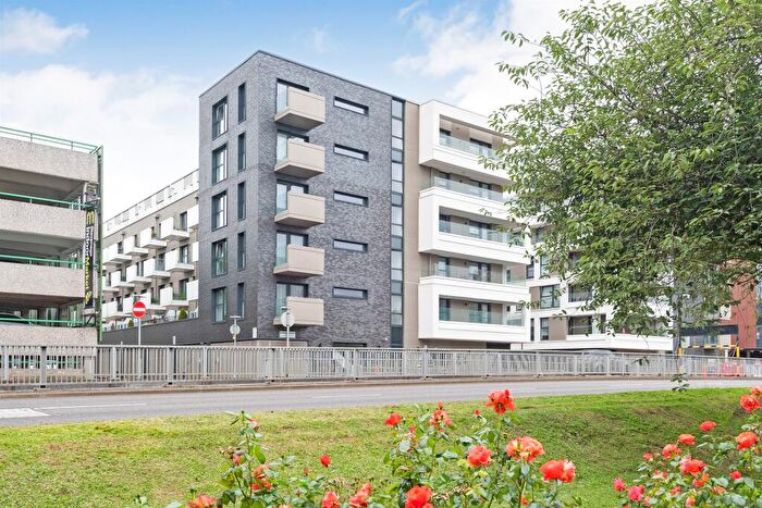 1 Bedroom Flat For Sale In Park Place, Stevenage, SG1