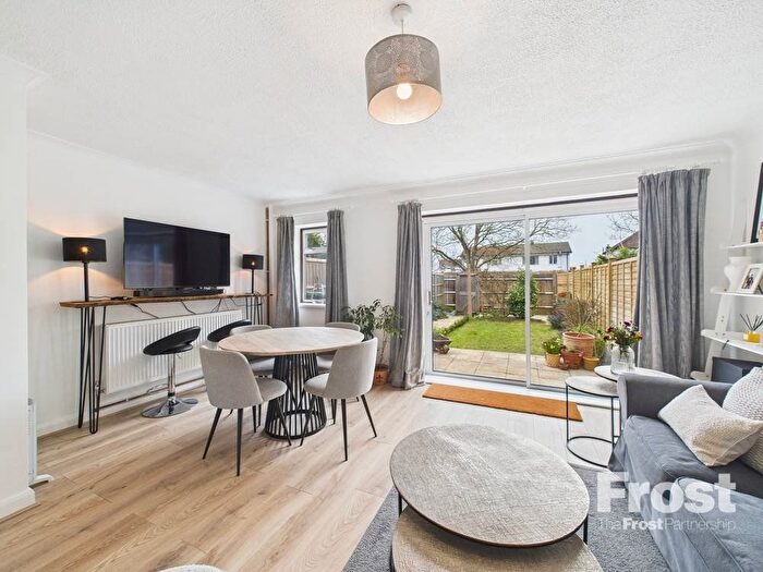 2 Bedroom Terraced House For Sale In Bideford Close, Feltham, Middlesex, TW13