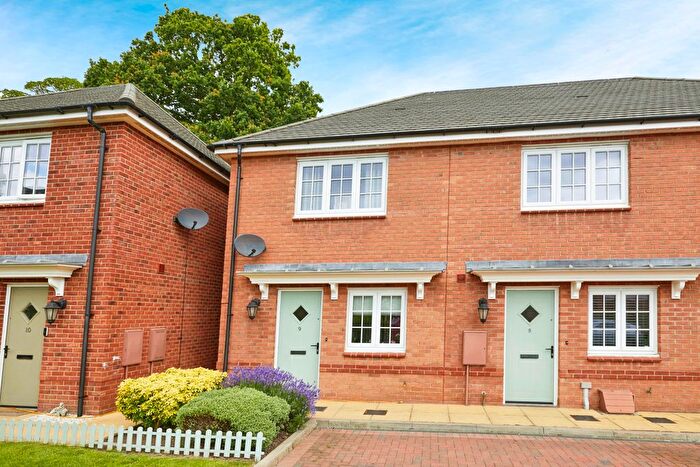 2 Bedroom End Of Terrace House For Sale In Chester Close, Aston-On-Trent, Derby, Derbyshire, DE72