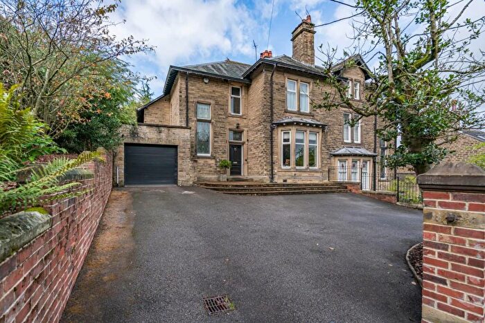 5 Bedroom Semi Detached House For Sale In Oak Bank. West Bank Road, Skipton, BD23