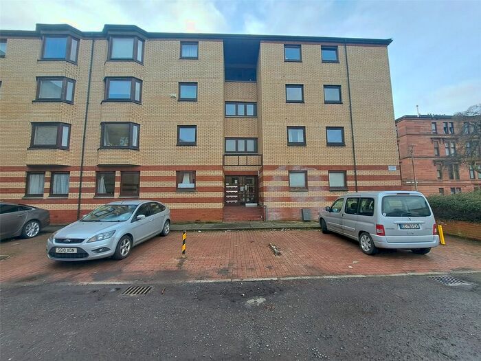 2 Bedroom Flat To Rent In Leyden Court, Maryhill, Glasgow, G20
