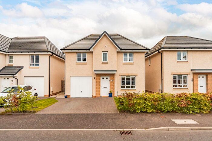 4 Bedroom Detached Villa For Sale In Charles Wilson Avenue, Bilston, EH25