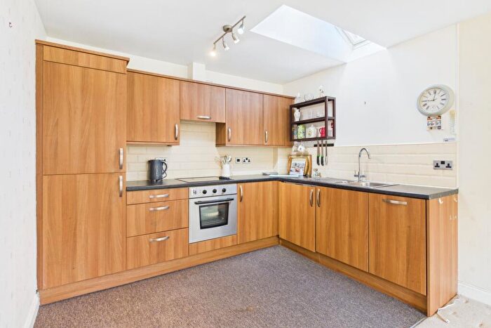 2 Bedroom Flat For Sale In Tower Rise, Tower Crescent, Tadcaster, North Yorkshire, LS24