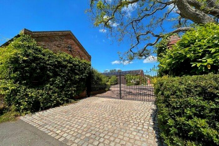 2 Bedroom Barn Conversion To Rent In Somersal Herbert, Ashbourne, DE6