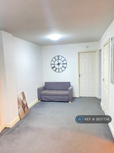 2 Bedroom Flat To Rent In Sheffield, Sheffield, S1