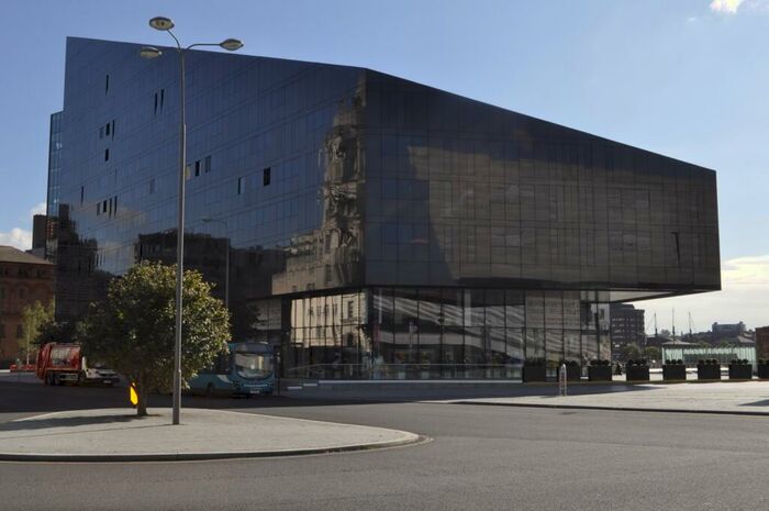 Garage / Parking To Rent In Mann Island, Liverpool, Merseyside, L3