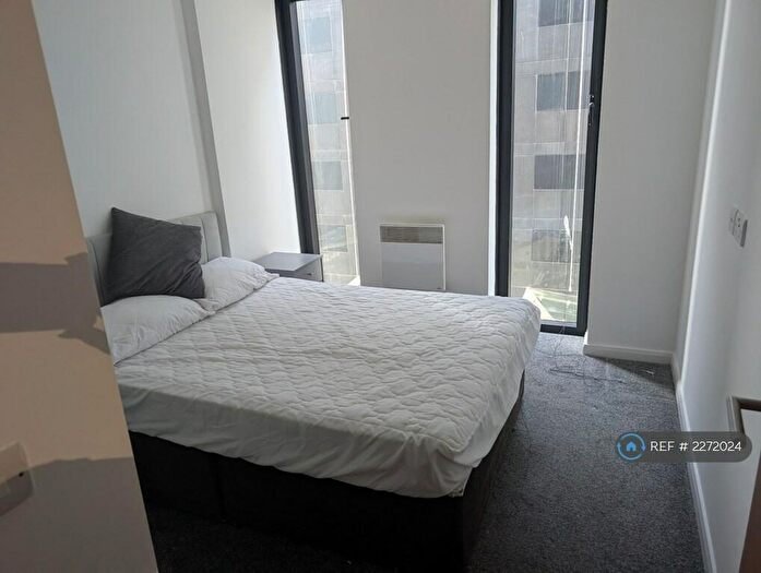1 Bedroom Flat To Rent In Mann Island, Liverpool, L3