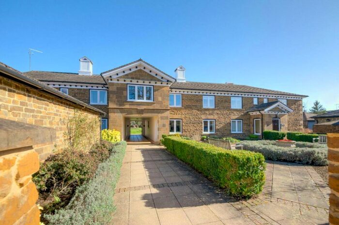 2 Bedroom Flat To Rent In Towcester, NN12