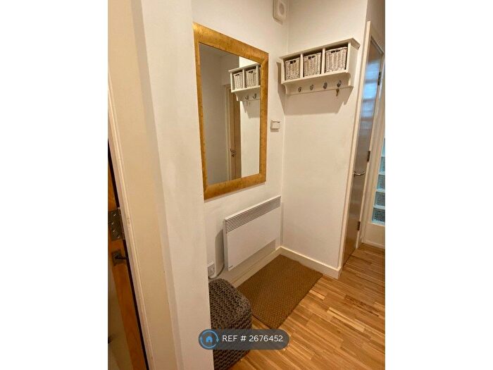 1 Bedroom Flat To Rent In Deansgate, Manchester, M3