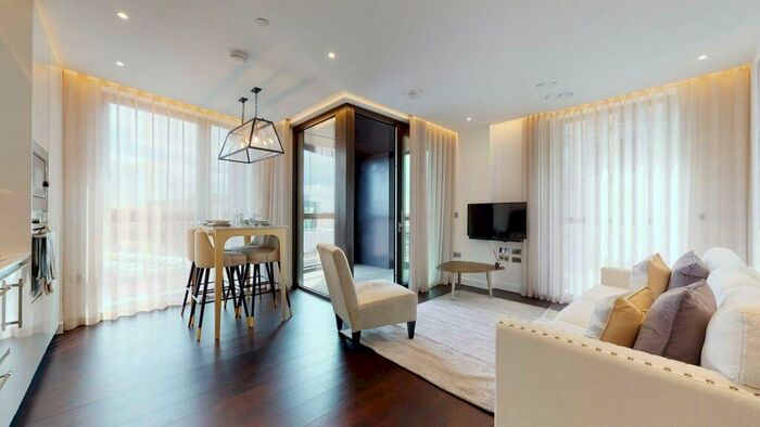 2 Bedroom Flat To Rent In Charles Clowes Walk, SW11