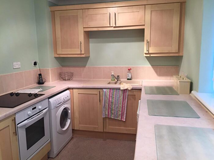2 Bedroom Maisonette To Rent In Whittington Grove, Stechford, B33