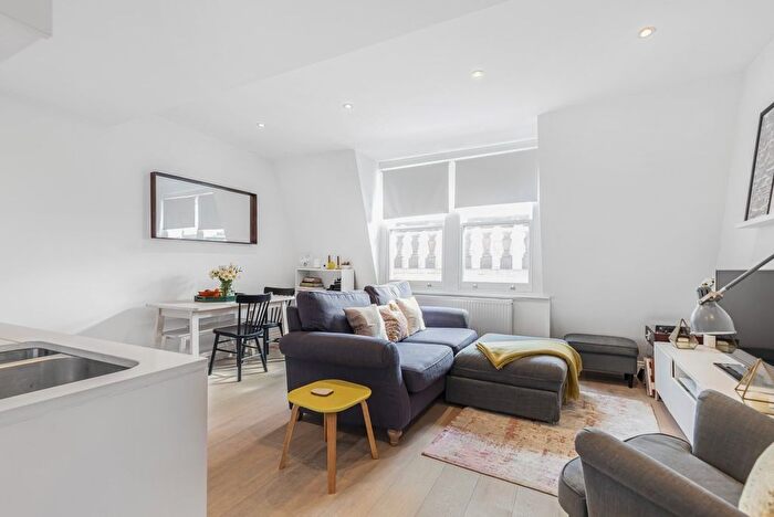 2 Bedroom Flat For Sale In Electric Avenue, Brixton, London, SW9