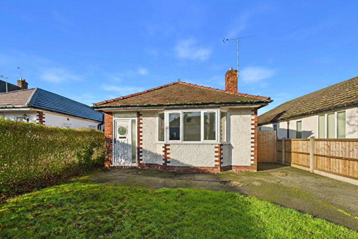 3 Bedroom Bungalow To Rent In Caughall Road, Upton-By-Chester, Chester, CH2