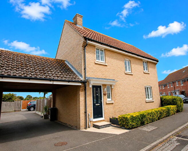3 Bedroom Semi-Detached House For Sale In Harpers Way, Clacton On Sea, CO16