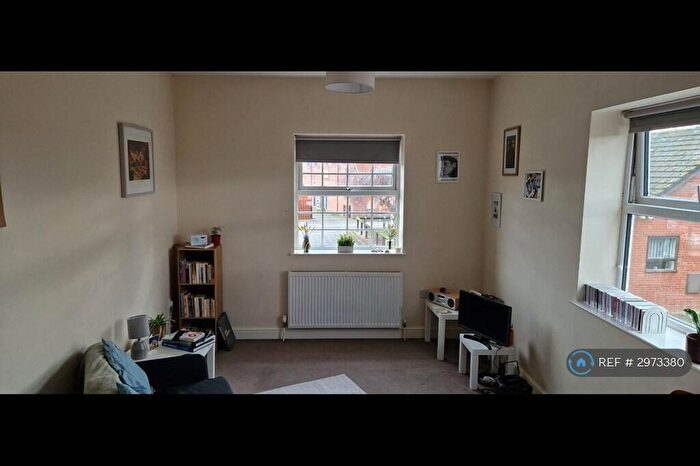 1 Bedroom Flat To Rent In The Barrel, Kidderminster, DY10