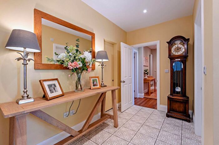 5 Bedroom Detached House For Sale In Teston Road, Offham, West Malling, Kent, ME19