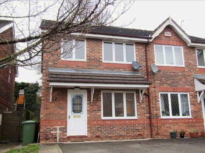3 Bedroom Semi-Detached House To Rent In Orchid Rise, Scunthorpe DN15