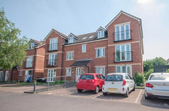2 Bedroom Flat For Sale In Portland Street, Staple Hill, Bristol, BS16
