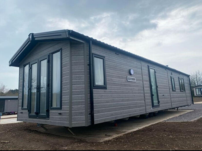 2 Bedroom Lodge For Sale In Stoke-on-Trent, Staffordshire, ST10