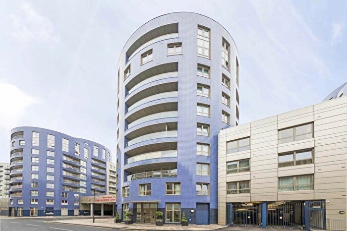 1 Bedroom Flat To Rent In Queensland Road, Islington, N7