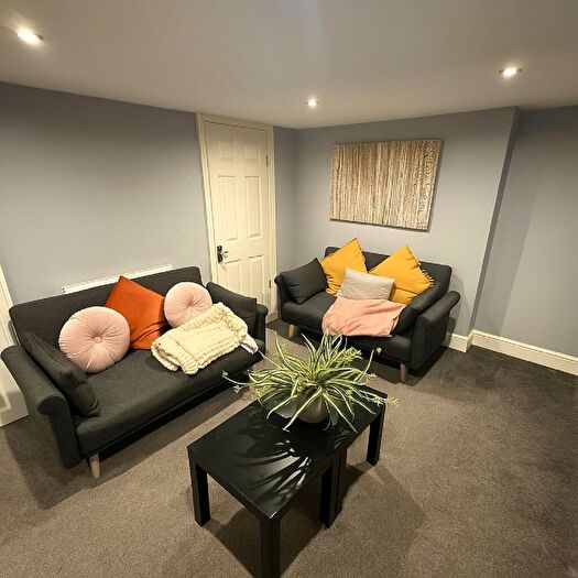 1 Bedroom House To Rent In Alberta Terrace (Ro), Sherwood Rise, Nottingham, Nottinghamshire, NG7