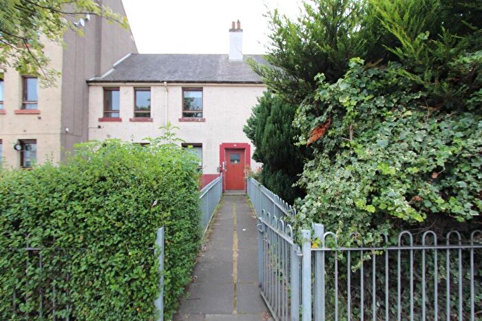 2 Bedroom Flat To Rent In West Granton Road, Granton, Edinburgh, EH5