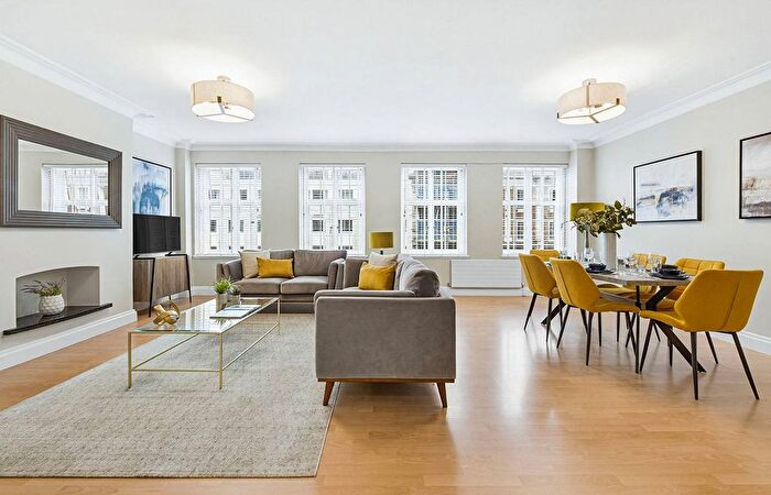 3 Bedroom Flat To Rent In Stafford Court, High Street Kensington, London, W8