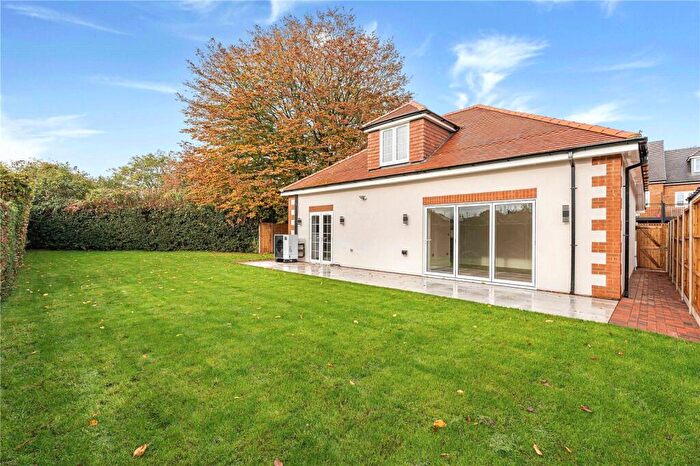 4 Bedroom Bungalow For Sale In Queens Court, Amersham Road, Hazlemere, HP15